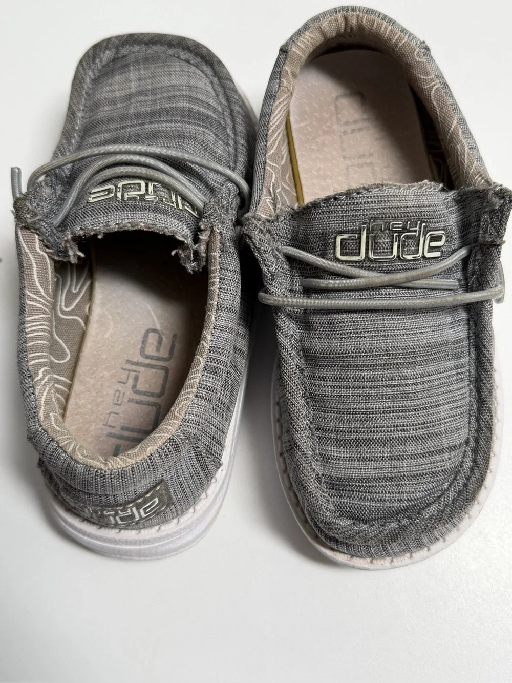 Hey dude children’s Wally grey linen blend. Toddler size 10